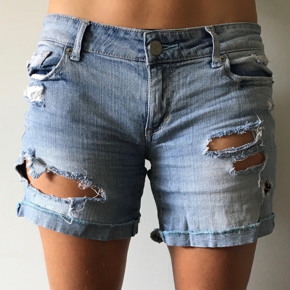 Distressed Jean Shorts - Picture 1 of 2